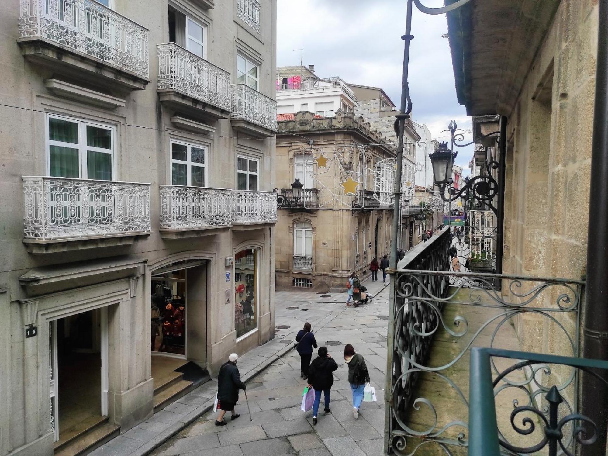 コマルカ・デ・オウレンセ1A. Disfruta De Su Balcon Sobre El Casco Viejo.アパートメント エクステリア 写真